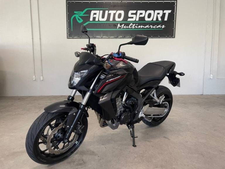 HONDA - CB 650 - 2015/2015 - Cinza - R$ 37.900,00