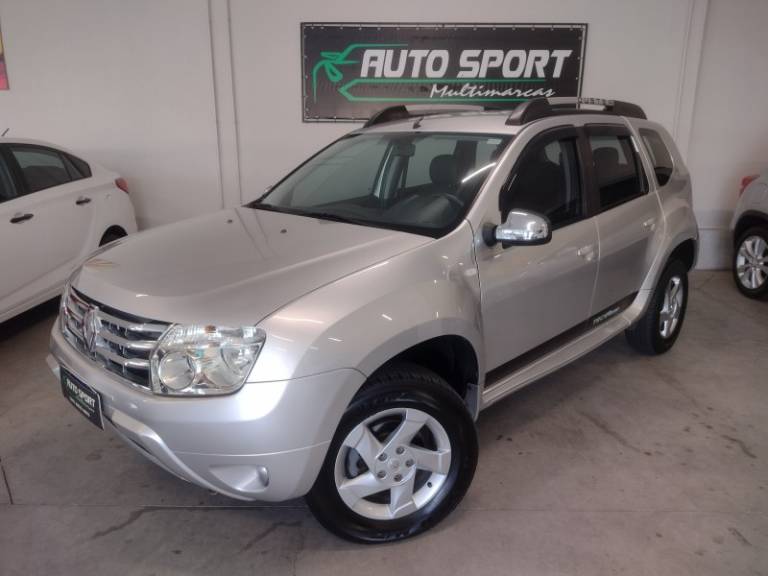 RENAULT - DUSTER - 2015/2015 - Prata - R$ 54.900,00