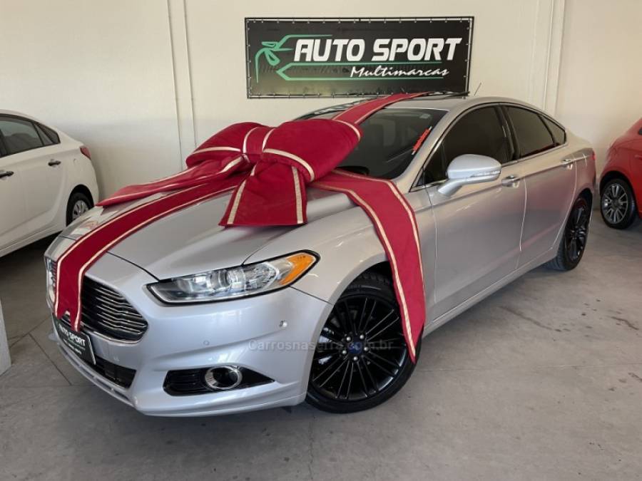 FORD - FUSION - 2015/2015 - Prata - R$ 84.000,00