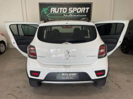 RENAULT - SANDERO - 2016/2016 - Branca - R$ 46.900,00