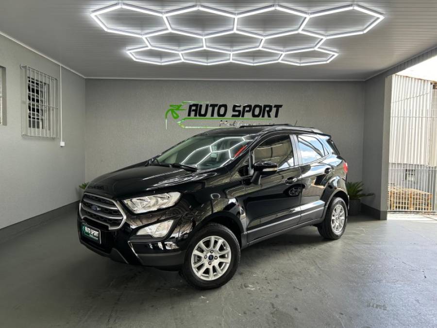 FORD - ECOSPORT - 2017/2018 - Preta - R$ 68.000,00