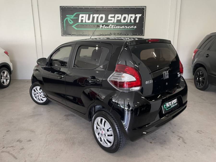 FIAT - MOBI - 2016/2017 - Preta - R$ 41.900,00