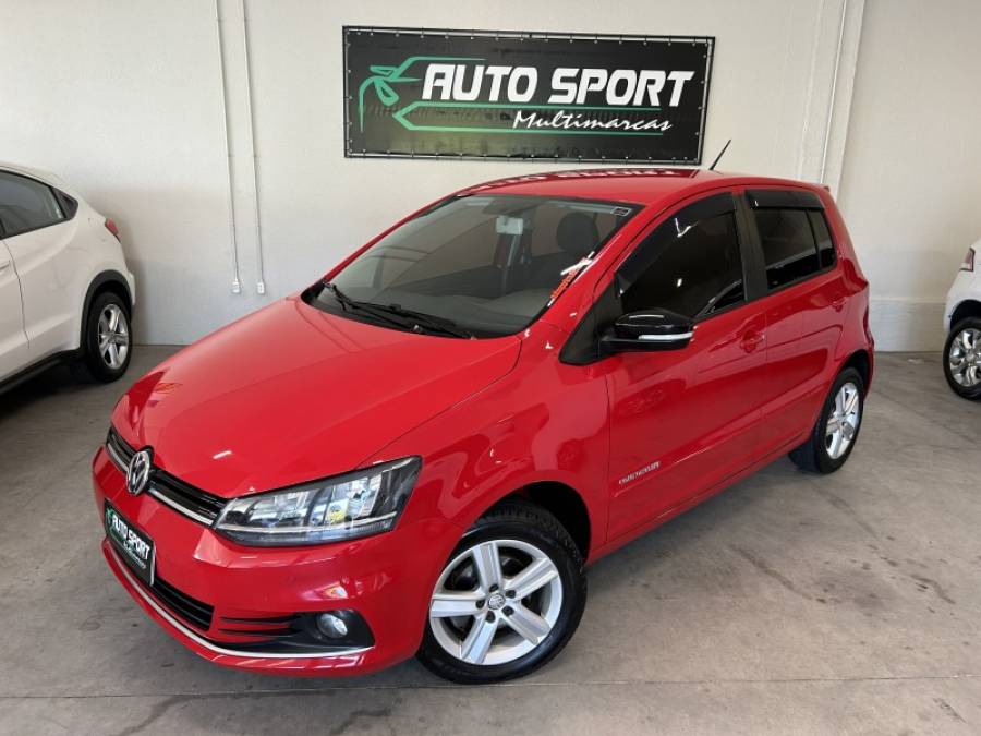 VOLKSWAGEN - FOX - 2016/2016 - Vermelha - R$ 49.900,00