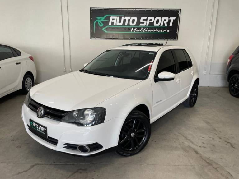 VOLKSWAGEN - GOLF - 2012/2013 - Branca - R$ 59.900,00