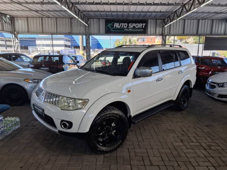 MITSUBISHI - PAJERO DAKAR - 2011/2012 - Branca - R$ 98.000,00