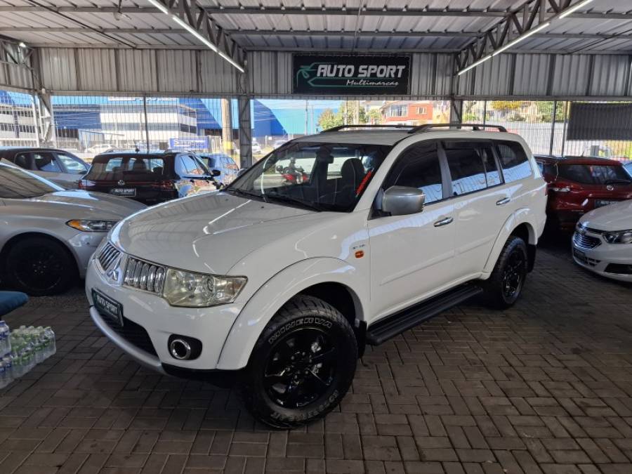 MITSUBISHI - PAJERO DAKAR - 2011/2012 - Branca - R$ 98.000,00