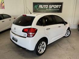 CITROËN - C3 - 2015/2016 - Branca - R$ 54.900,00