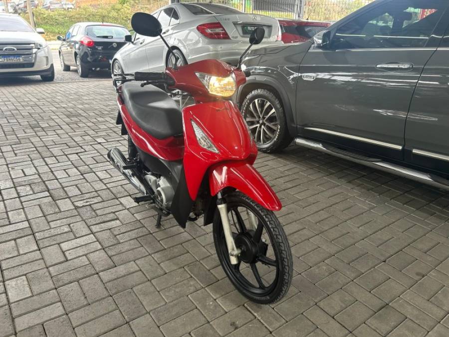 HONDA - BIZ 125 - 2010/2010 - Vermelha - R$ 9.900,00
