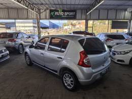 RENAULT - SANDERO - 2009/2010 - Prata - R$ 25.000,00